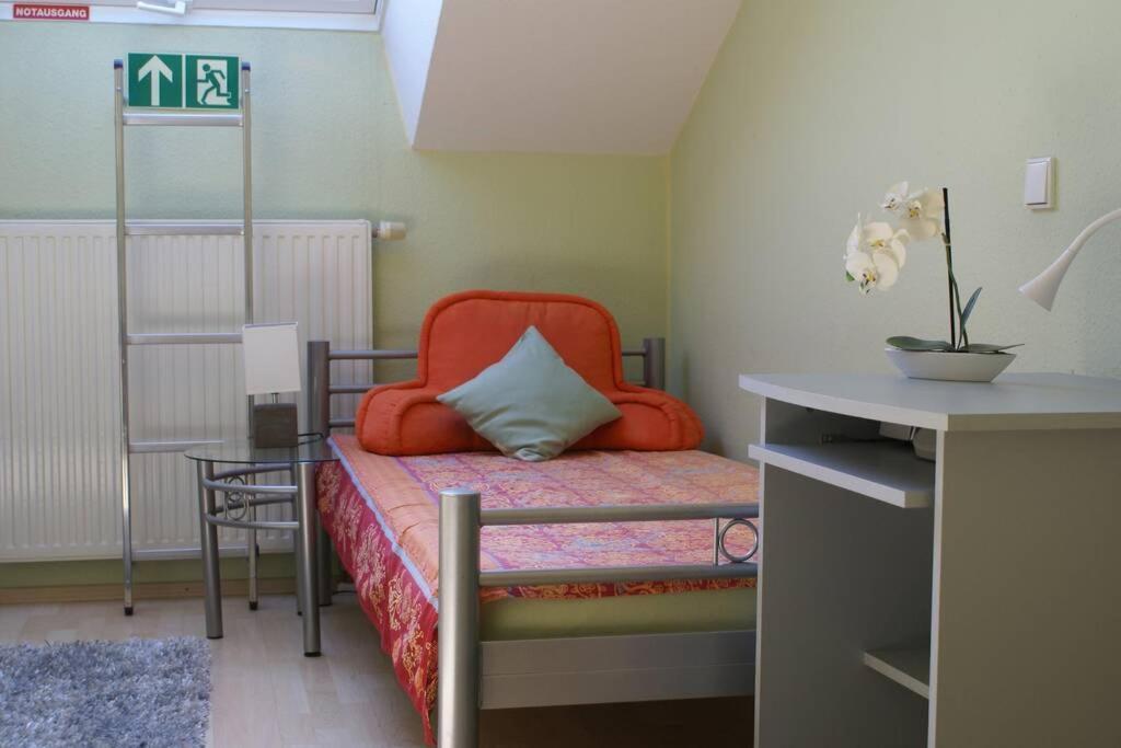 Freundlich Helles Appartement Cologne